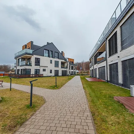 Yellow Star Z Widokiem 아파트