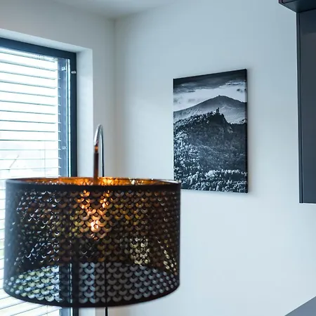 شقة Yellow Star Z Widokiem يلينيا غورا