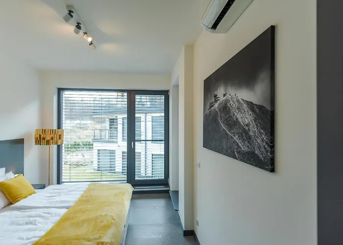 Yellow Star Z Widokiem Διαμέρισμα